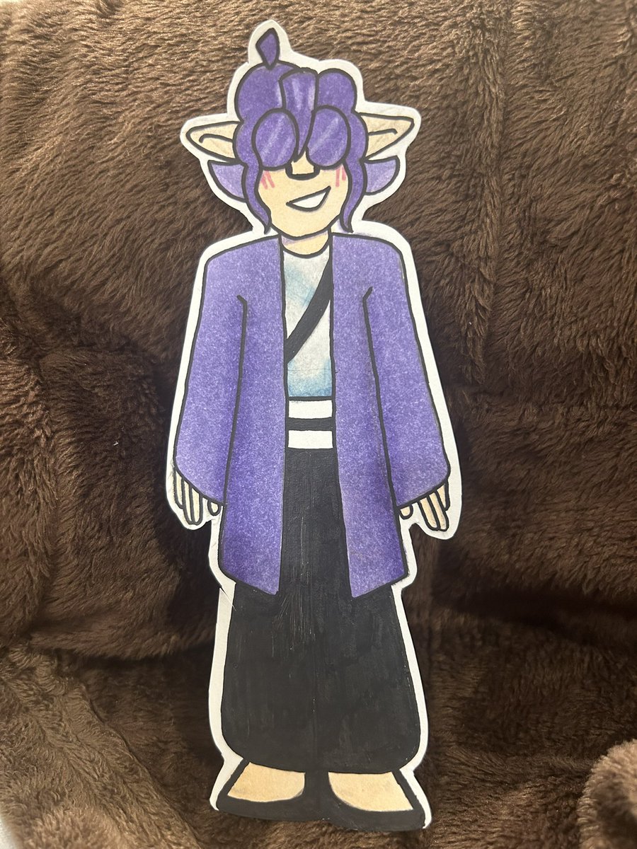 What do I do when on a flight without internet? Draw Froggies Princess smp character duh! Go watch this awesomeness ( character played by <a href="/Captain_Froggie/">Captain Froggie</a> ) #princessSMP #princesssmp