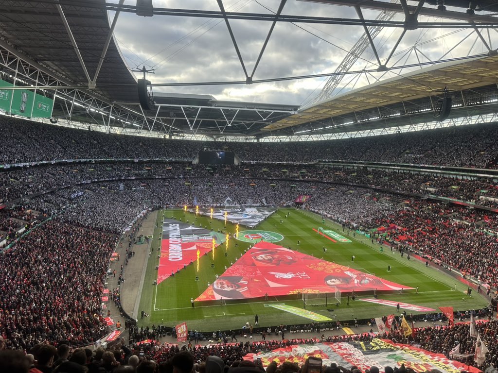 faltat9's tweet photo. Newcastle 

Get that league wrapped up asap https://t.co/Id8Go5GNug