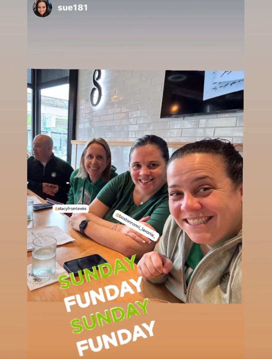 Stacy - Tewks tweet media