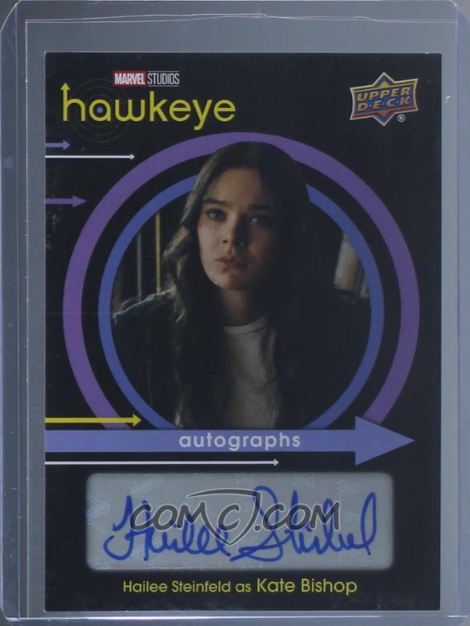stacksofheroes's tweet image. Bought autographs after finishing the "Hawkeye" show (Hailee Steinfeld, Vera Farmiga &amp;amp; Alaqua Cox). Also grabbed base, green, red, blue (/199), silver (/100), gold (/57), purple (/10) &amp;amp; printing plates (/1) of the Chitauri Invasion scene. All of this was conveniently on COMC.