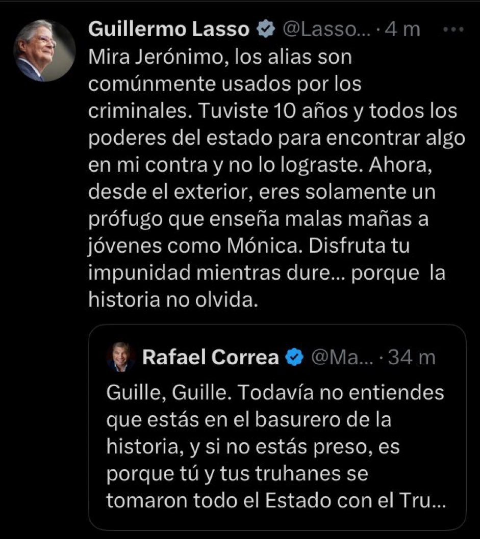 AVeeduria2's tweet photo. ASÍ QUERÍAMOS QUE GOBIERNES.!!
Así era de que trates a estos miserables delincuentes de la #RC55 cuando tenías poder y la gente quería que te sacudas, pero más vale tarde que nunca, meales a estos sátrapas.!! https://t.co/frHahuTcy7