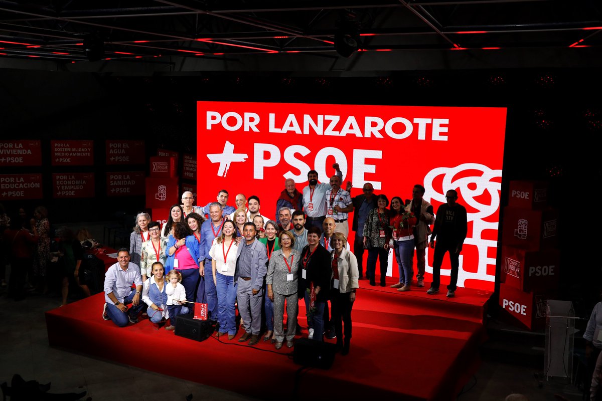 El PSOE ❤️🌹 de Lanzarote cierra su 11º Congreso insular consolidando el liderazgo de María Dolores Corujo y renovando el compromiso socialista con Lanzarote y La Graciosa. 

psoelanzarote.org/notas-de-prens…