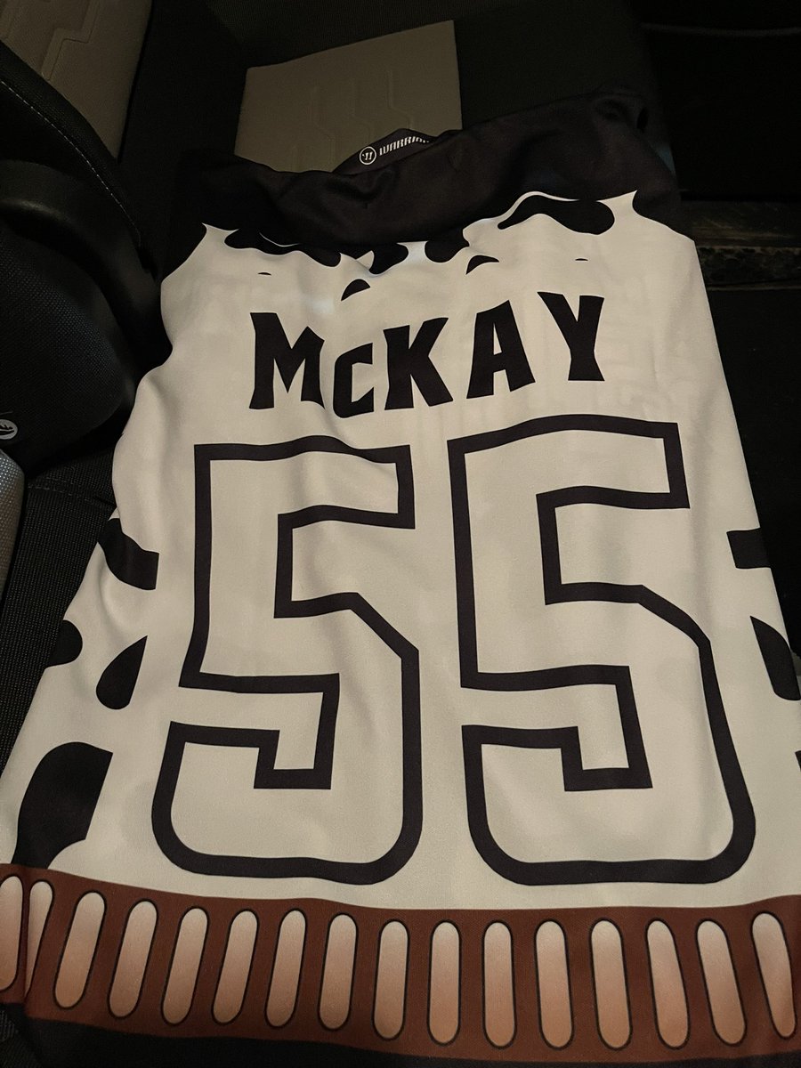 JudithT0911's tweet image. Another jersey to add to the collection
