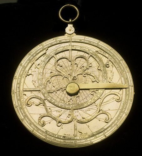 3rab_vision's tweet photo. 🧵Thread: Arab inventions who revolutionized the world https://t.co/a6IsJvYD8C