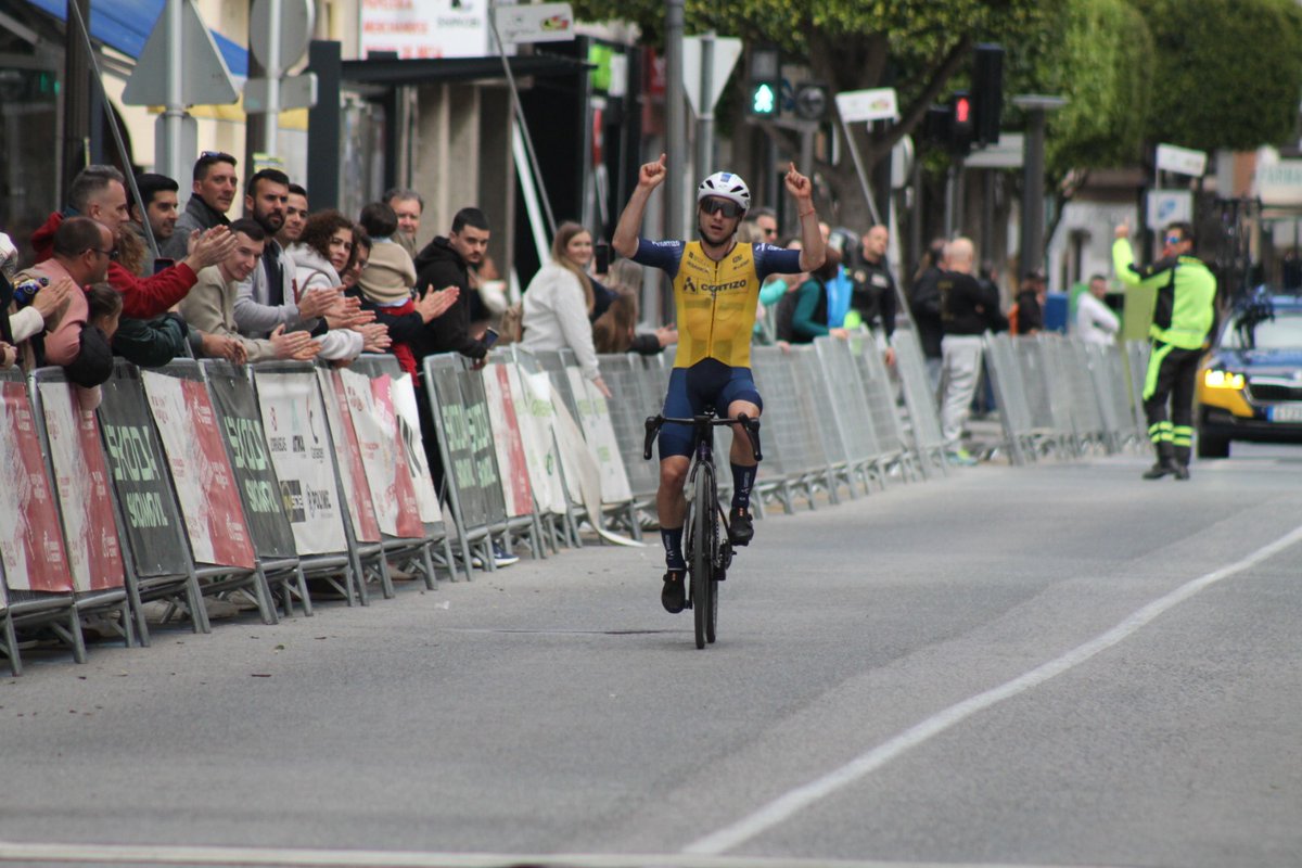 El GANADOR del #XXXIVTrofeoGuerrita

Maksym Bilyi 🇺🇦 <a href="/ccpadrones/">Equipo Cortizo</a>