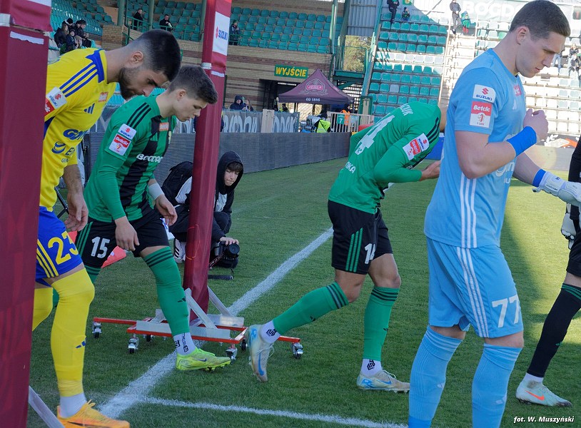 witek58's tweet photo. 16 marca 2025 r.
Górnik Łęczna – Arka Gdynia 0:1 (0:1)
Bramka: Sobczak (6-karny)
Fot. Witold Muszyński
Galeria: https://t.co/uk4Rio01P5 https://t.co/OBivpFOVuA
