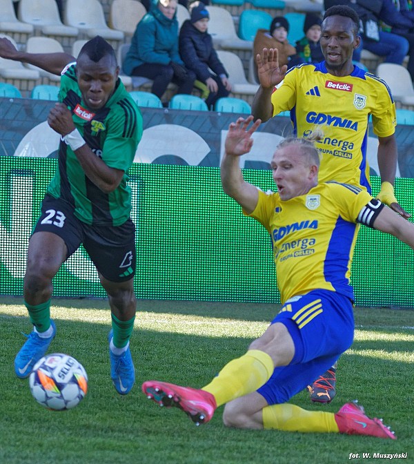 witek58's tweet photo. 16 marca 2025 r.
Górnik Łęczna – Arka Gdynia 0:1 (0:1)
Bramka: Sobczak (6-karny)
Fot. Witold Muszyński
Galeria: https://t.co/uk4Rio01P5 https://t.co/OBivpFOVuA