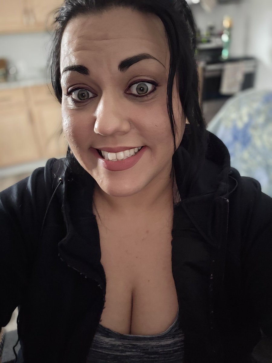 IntergalacticTimeTraveler tweet media