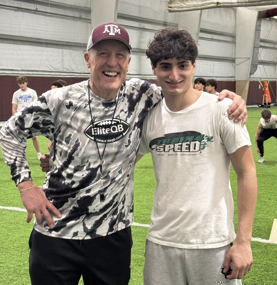 SevanA_QB's tweet image. Another day at work with Coach Bastardi some 1 on 1's and 7 on 7's @EQBcoach @pvilleFB @Pville_football @AlphaArmsQBClub @jerryflora1