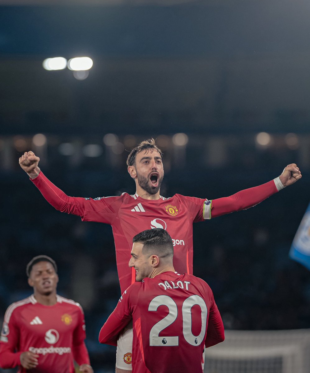 centredevils. tweet media