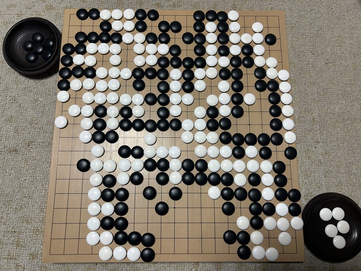 yoshiro_kaba's tweet photo. おはようございます🌤 3月17日 朝の棋譜並べ😊

SENKO CUPワールド碁女流最強戦2025決勝

黒　崔精九段
白　上野梨紗三段
256手完　白半目勝ち

#囲碁　#棋譜並べ　#朝活　#上野梨紗　#SENKOCUP  ＃逆転の一線オキ https://t.co/FCMY2EmvcZ