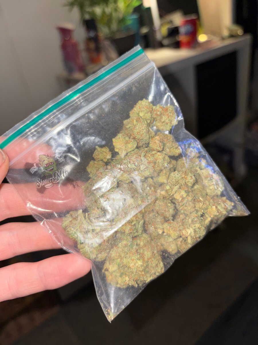 STONERS R US 🍃 tweet media