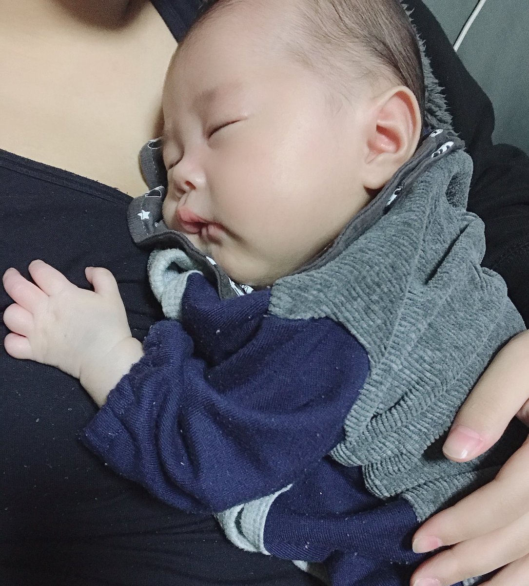 IBGDHN's tweet photo. ･

口がきゃんわいい👶🏽🖤
はげちゃびんやったなあ👴🏽 https://t.co/BQ6gf3F0ei