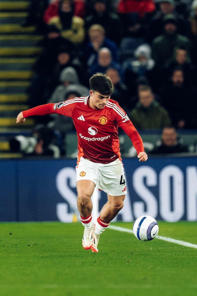 🚨🚨🎙️| Ruben Amorim on Harry Amass' debut: 

"First of all, it's his birthday so it is a special day! They have to understand they're so lucky to play for Manchester United. At the same moment, I have so much fun putting young kids to play." [BBC]