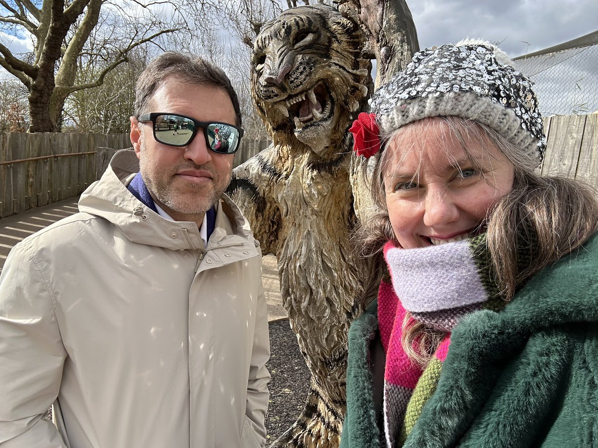 Drlauranelson's tweet photo. London zoo today. https://t.co/CrWuWnZDO2