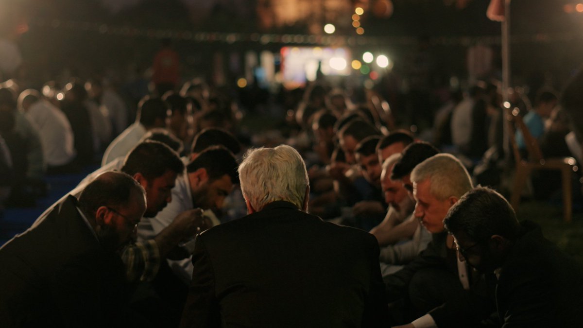 alparslankuytul's tweet photo. 16 Ramazan 1446 🌙

📍 Geleneksel İftar Buluşması 

Adana Merkez Park | 16.03.2025 
FurkanHareketi İftarBuluşması
#RamazanRuhunuYaşat https://t.co/RfjBj49qTT