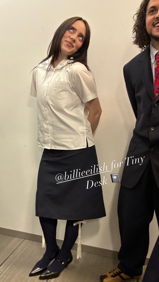 ava ✶ (@dollybils) on Twitter photo 