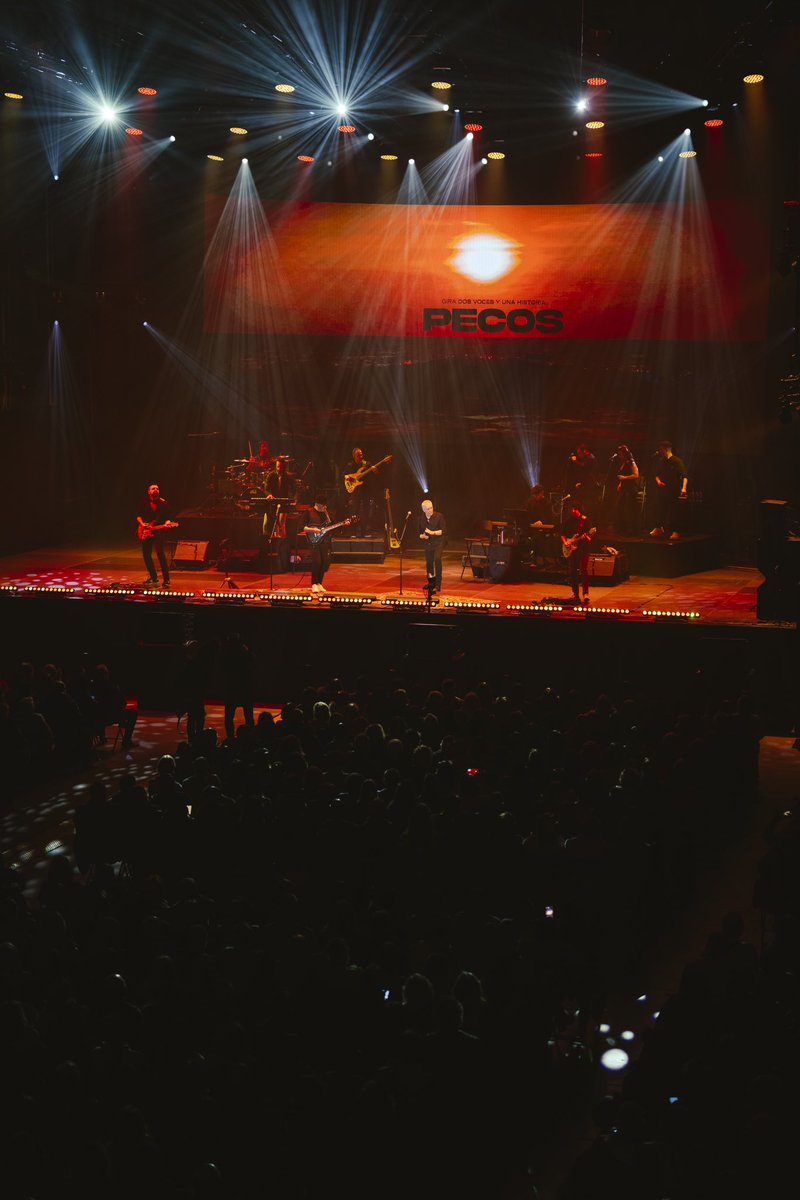 Pecos_oficial's tweet photo. ¡Noche para el recuerdo ma de ayer SANTANDER!
Gracias por esta magnífica noche… ✨✨✨✨

Comienza la GIRA DOS VOCES Y UNA HISTORIA https://t.co/Pk6ltc1uA8