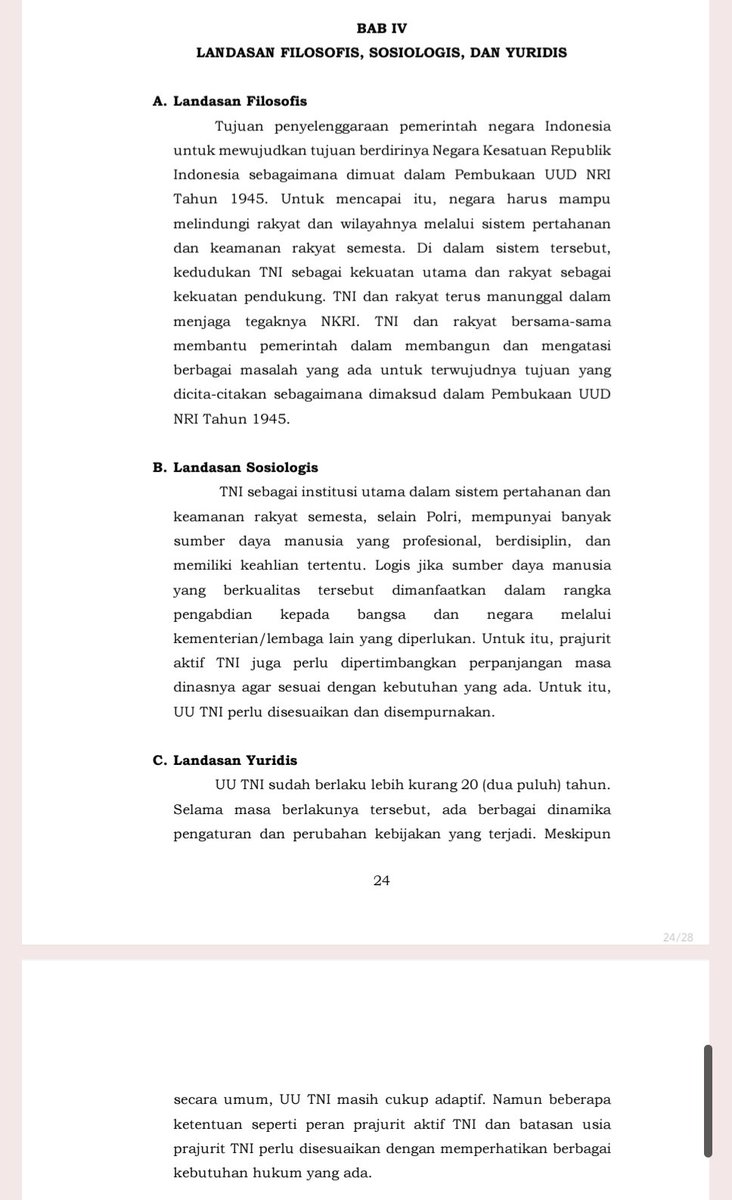 mfatahilahakbar's tweet photo. Busyet Bab III NA cuma segini banget ya.

UU yg dirujuk hanya UU TNI. Padahal kalau mau implikasi masuk kementrian, dsb. Bs merujuk UU Kementrian, dsb.

Bab IV bener2 hanya sehalaman lebih ini? Ini kan u/ bangun urgensinya. Urgen ga sih?
Masa iya konsideran tinggal copas Bab IV? https://t.co/UNBHW0BsXh