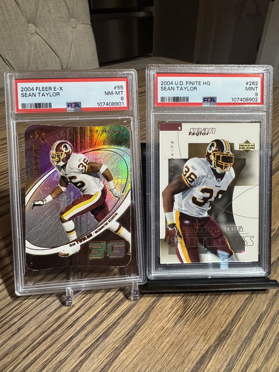 PlainOldLuke's tweet image. Pretty solid mail day today lol. Super tempted to keep the purple Jayden.