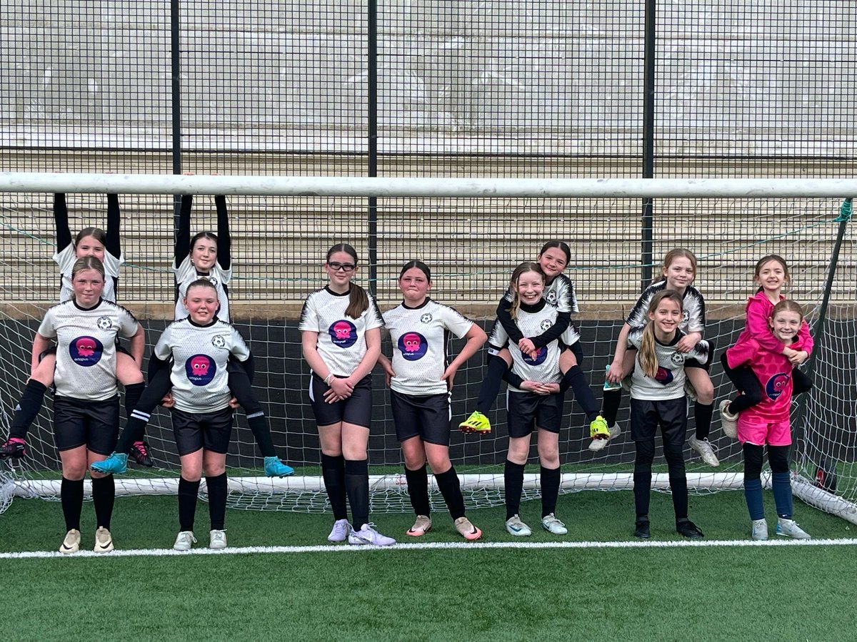 Getting complimented by the opposition is rare these days but we would like to thank Blantyre for hosting. A great game was had by all. All the girls smashed it again this week.

These youngsters just keep getting better every week. Well done wee wolves…🐺⚽️🖤🤍🩵