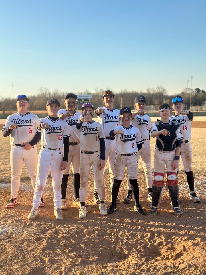 bbatitans's tweet image. Congrats To 13u Henderson, The Arkansas Premier Showcase 13u Open Champions!!! #SquadGoals #Champs #RingChasin
