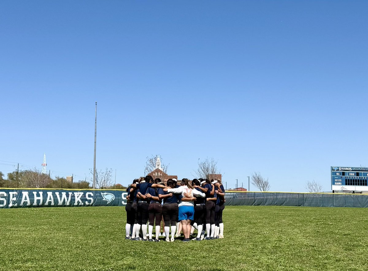 I’m so grateful for this team, this bond, and the moments that remind us we’re never alone. 🩵🤍 #sameteam