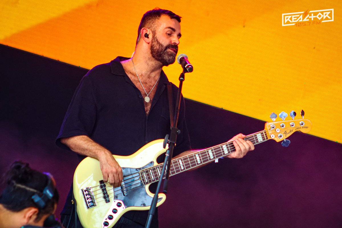 Reactor105's tweet photo. .@efectopasillo poniéndole sabor a este segundo día del @vivelatino 2025 🤠🎶

📸: @marioonceagain

#ReactorVL https://t.co/t5cldlBfjV