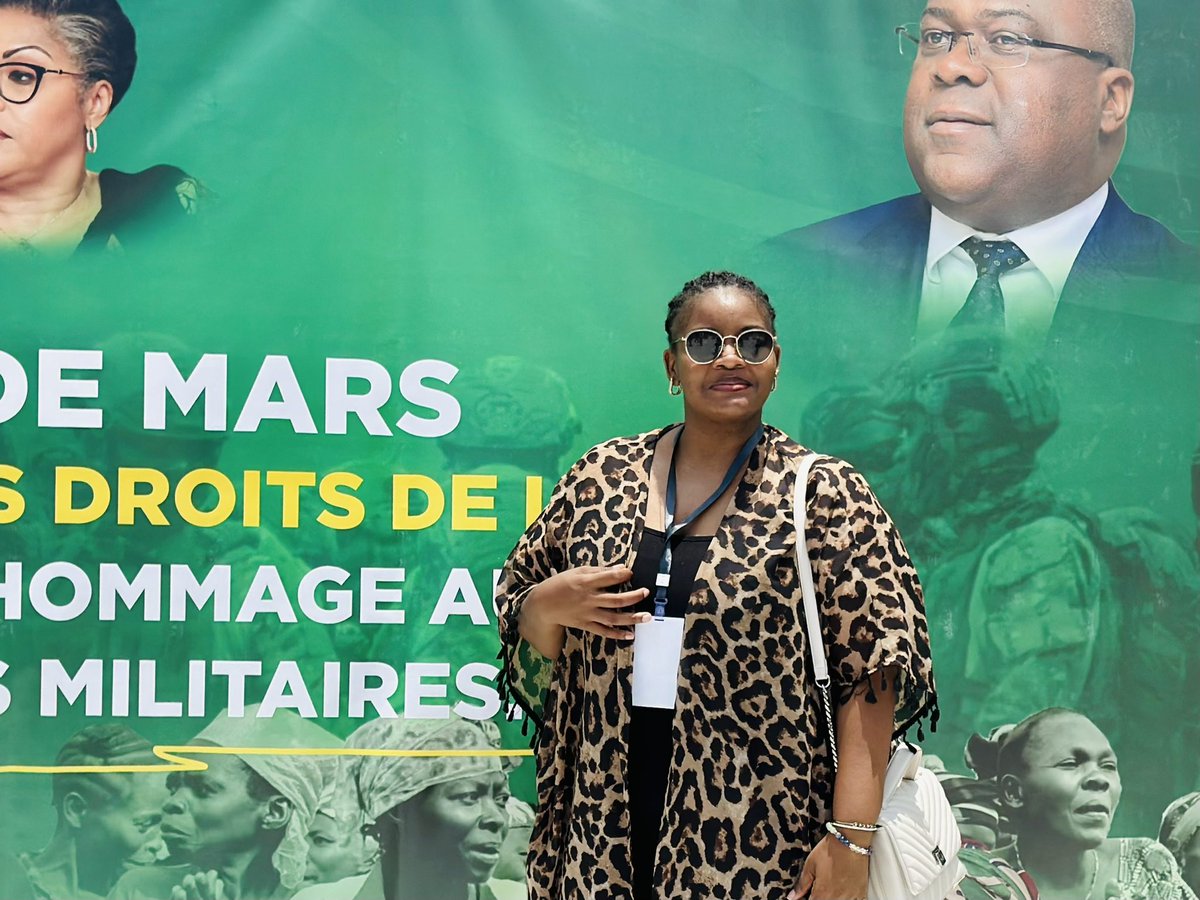 DG (@delaligatsono) on Twitter photo Je ne sais pas ce que vous avez fait ce dimanche, mais pour ma part, j'ai passé un moment riche en énergies à l'événement organisé par la Vice-Ministre des Hydrocarbures, maman <a href="/WivineMoleka/">Wivine Moleka</a>. Cette rencontre rassemblait les épouses militaires de 23 camps de Kinshasa, qui, comme Je ne sais pas ce que vous avez fait ce dimanche, mais pour ma part, j'ai passé un moment riche en énergies à l'événement organisé par la Vice-Ministre des Hydrocarbures, maman <a href="/WivineMoleka/">Wivine Moleka</a>. Cette rencontre rassemblait les épouses militaires de 23 camps de Kinshasa, qui, comme