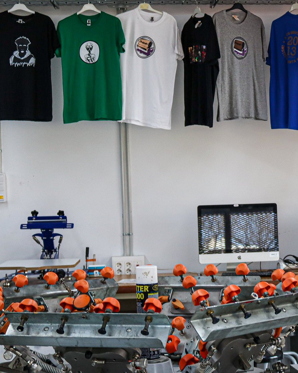 ✨ Vols impulsar el teu futur?

🎨 Vine a la Jornada de Portes Obertes de l’Institut Santa Eugènia i descobreix els nostres cicles formatius d’Arts Gràfiques. T’esperem per ajudar-te a fer realitat la teva passió! 😊 

#PortesObertes #ArtsGràfiques #JPO2025