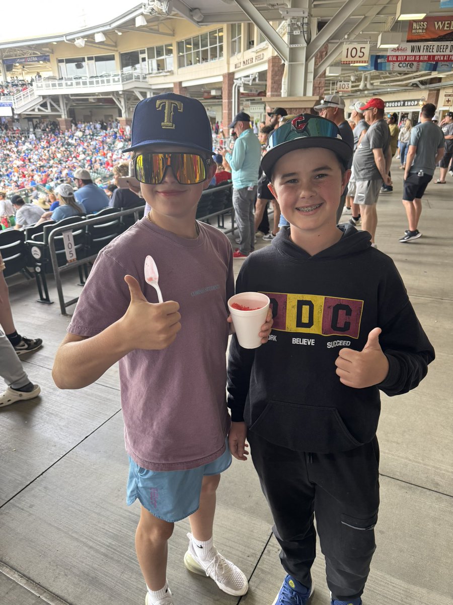 CMS Boys’ Athletics (@cmsboyathletic) on Twitter photo Never know where you’re going to run into <a href="/CmsColts/">Colleyville Middle School</a>! 875 miles away in Surprise, Arizona cheering on the <a href="/Rangers/">Texas Rangers</a>! #SpringBreak #GCISD Never know where you’re going to run into <a href="/CmsColts/">Colleyville Middle School</a>! 875 miles away in Surprise, Arizona cheering on the <a href="/Rangers/">Texas Rangers</a>! #SpringBreak #GCISD