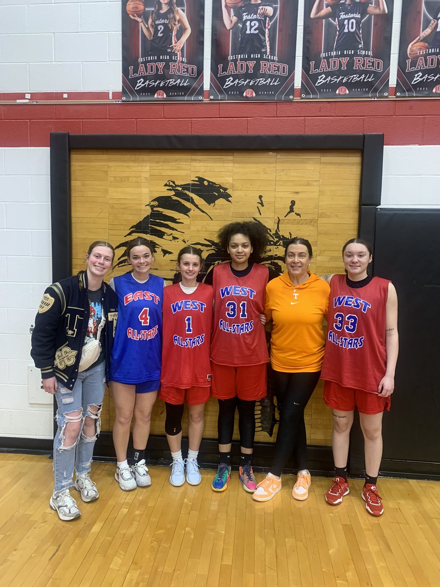 JSBA reppin’ at the East/west all star game!  Abbie’s injury kept her out but she went to watch these other ballers.  Congrats to Maggie, Brooklyn, Alycia, and Lyrique.  We are proud of all of you!
