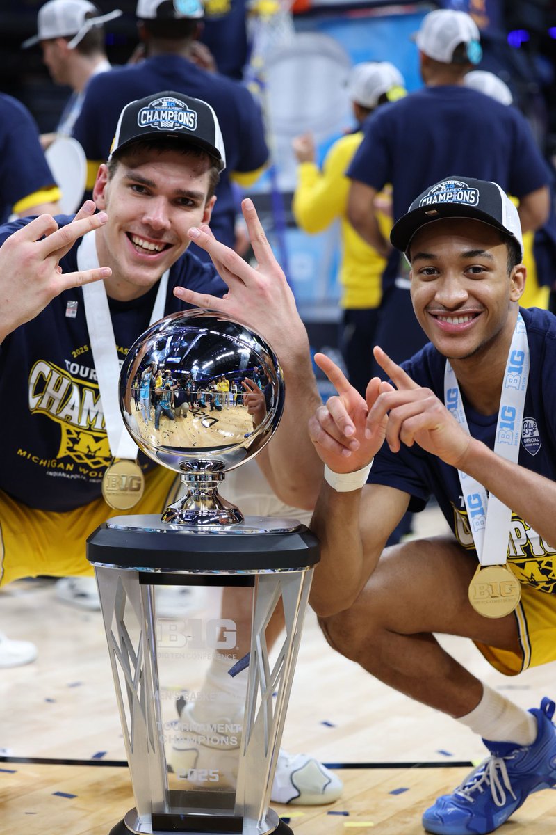 Big Ten Men's Basketball tweet media