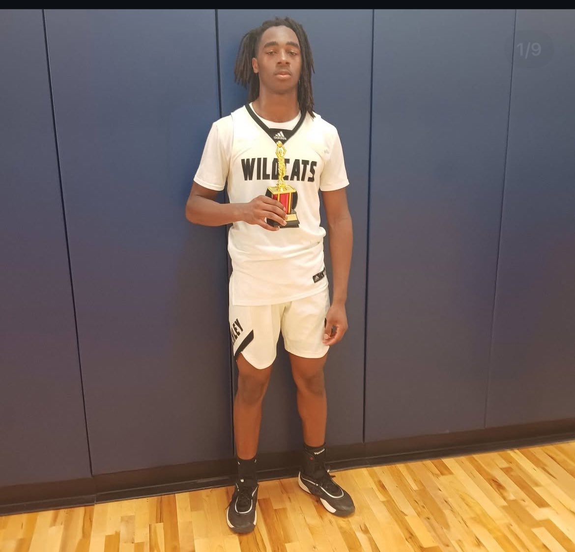 mvp for mid south all star madness underclassmen game! <a href="/KevinMoses38/">Kevin Moses LLC</a> <a href="/KyleSandy355/">Kyle Sandy</a> <a href="/Collegebbopens/">College Basketball Openings</a>