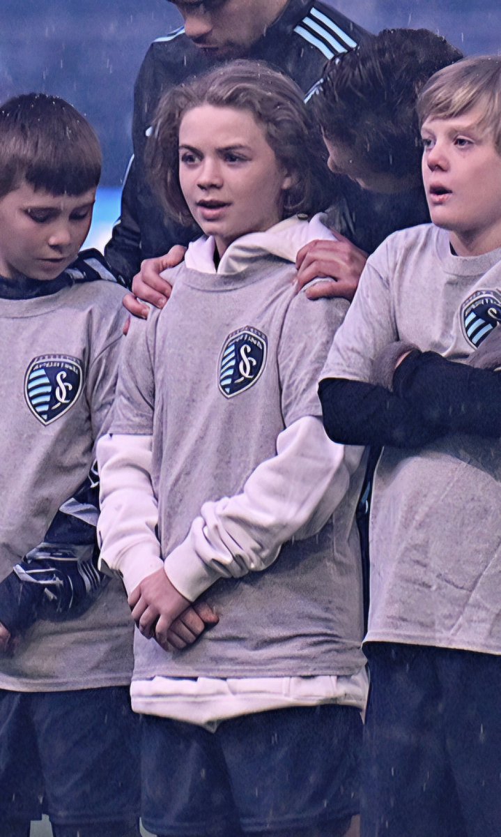 DuckMartin's tweet image. Thank you to @SportingKC for letting Jasper walk out last night. Also huge shout out to Will Trapp from @MNUFC for being an awesome dude last night. Jasper enjoyed chatting it up.