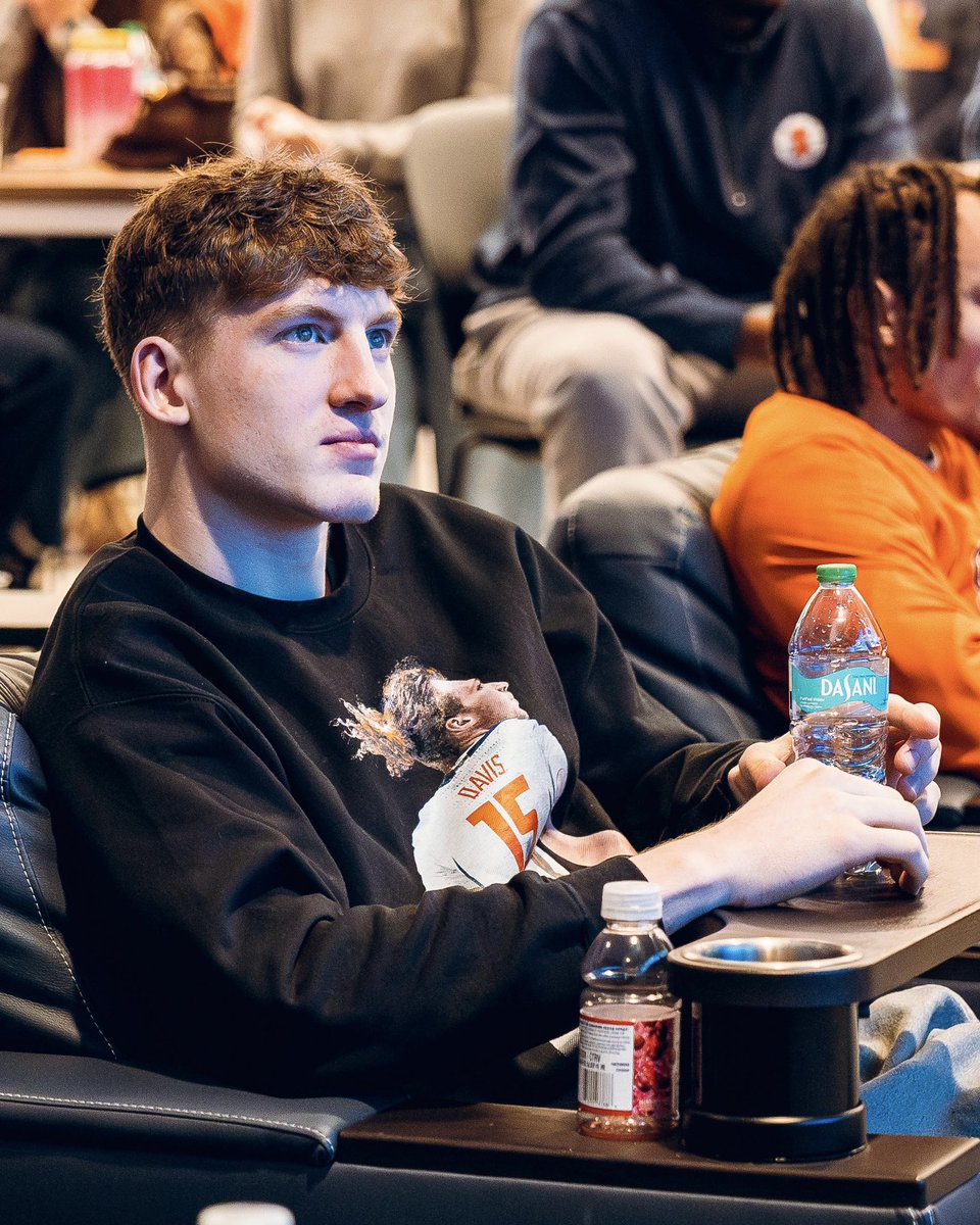 Illinois Men's Basketball tweet media