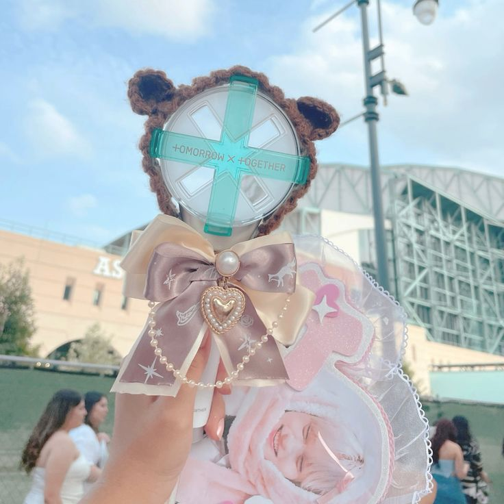 tuballit's tweet photo. pretty girls fandoms 𝜗𝜚 https://t.co/yipeO8S34X