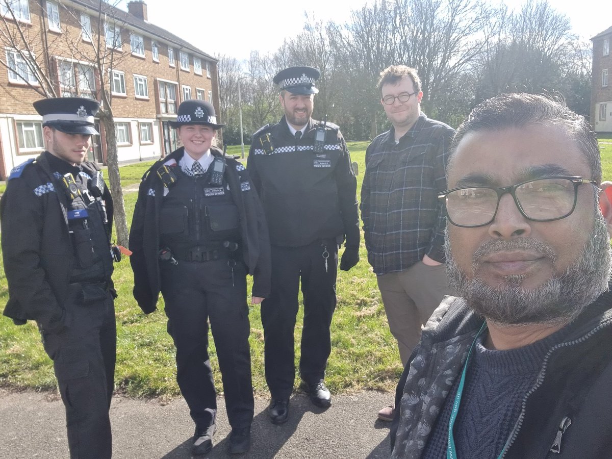 CllrMSIslam's tweet photo. I went on a ward walk around Wise Lane with the SNT team. We discussed antisocial behavior in Wise Lane Estate, including gas canisters and balloons. PC James McGahan and his team will be working on the issue.
My fellow Cllr Scott Farley was present at the time. https://t.co/Qh0yVCWL36