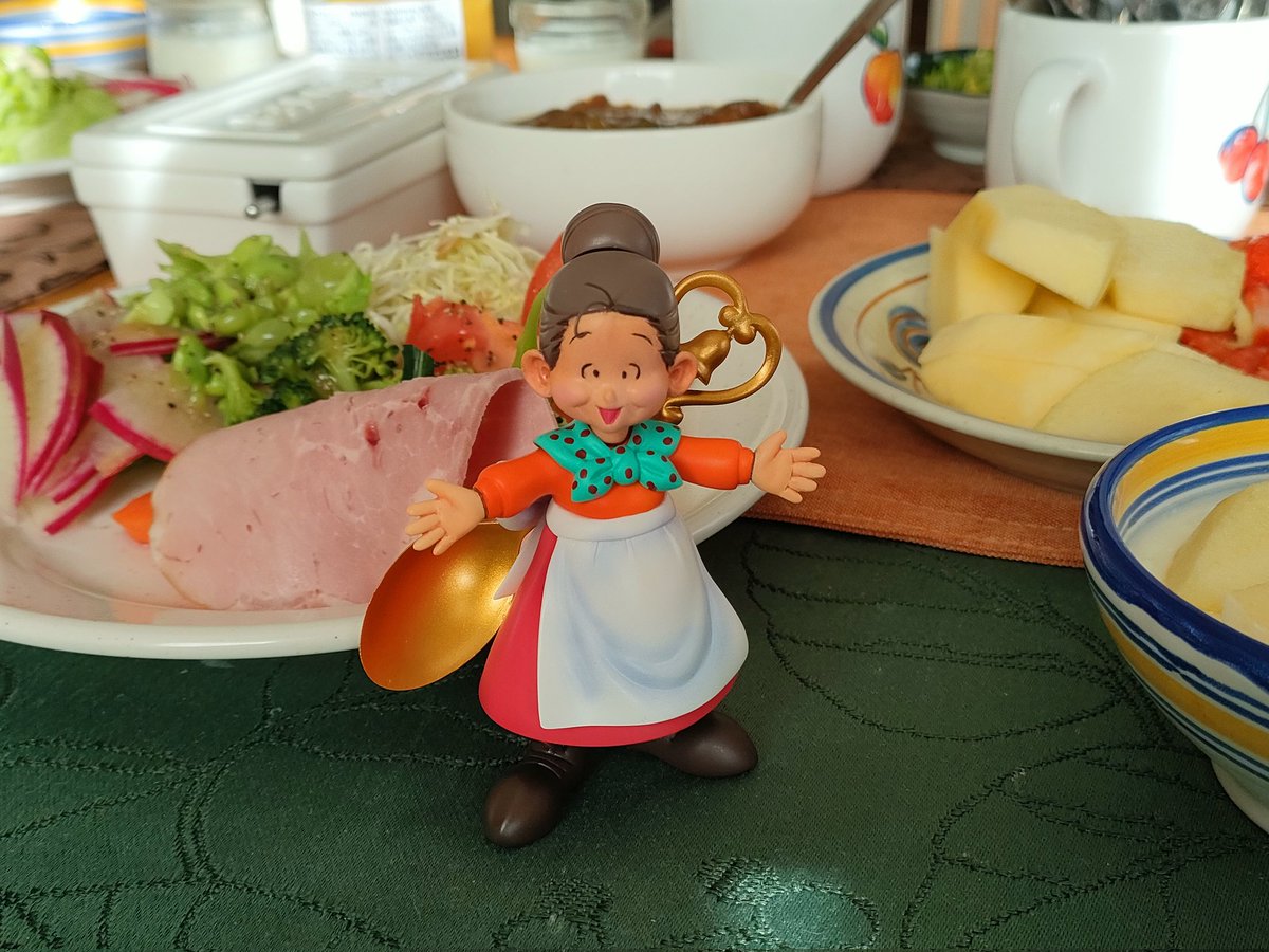 pateburi's tweet photo. 食卓が明るくて
いい感じなので(⁠*⁠´⁠ω⁠｀⁠*⁠) https://t.co/MEnhRRBSs0