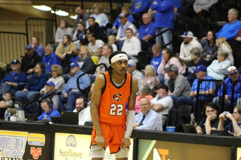 CowleyHoops's tweet photo. Congratulations to Cowley Tigers MJ Whitlock (@1MarcusWhitlock) and Marcus Zeigler, Jr (@lilzig5x) for being named to the Region VI All-Tournament Team. Whitlock was also named MVP of the Region Tournament. https://t.co/o1MJ6YJoCv