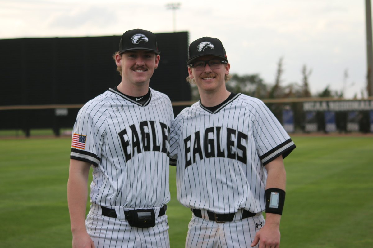 EC Eagle Baseball (@eceaglebaseball) on Twitter photo ๐ฉ๐๐๐๐๐๐๐๐ ๐ณ๐๐๐ #EagleUp๐ฆ
โฌ๏ธ #WINToday <a href="/edgewoodeagles/">Edgewood Eagles</a> <a href="/SconnieBall/">Wisconsin College Baseball</a> #d3baseball (Thread 1/2)
A special moment happened the other night as Fr., <a href="/owendavis__/">Owen Davis</a> came into pitch as his older brother, Sr., <a href="/ColbyDavis_24/">Colby Davis</a> was catching behind the plate. ๐ฉ๐๐๐๐๐๐๐๐ ๐ณ๐๐๐ #EagleUp๐ฆ
โฌ๏ธ #WINToday <a href="/edgewoodeagles/">Edgewood Eagles</a> <a href="/SconnieBall/">Wisconsin College Baseball</a> #d3baseball (Thread 1/2)
A special moment happened the other night as Fr., <a href="/owendavis__/">Owen Davis</a> came into pitch as his older brother, Sr., <a href="/ColbyDavis_24/">Colby Davis</a> was catching behind the plate.