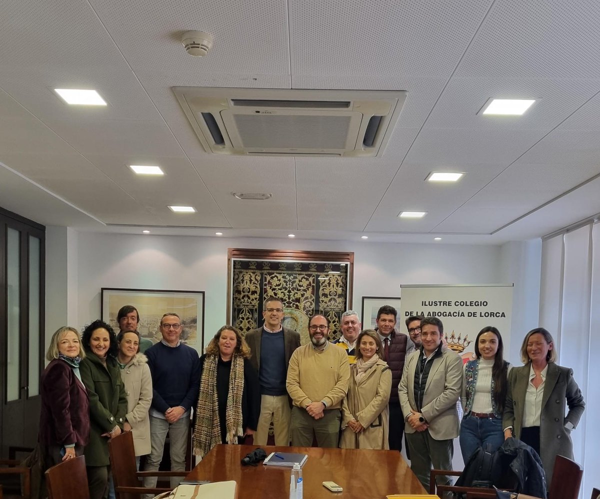 El pasado 14 de marzo, la Hermandad de la Curia Paso Negro, en su junta general nombró a Diego Dominguez Arcas, Hermano Mayor de la Hermandad.
Felicidades.