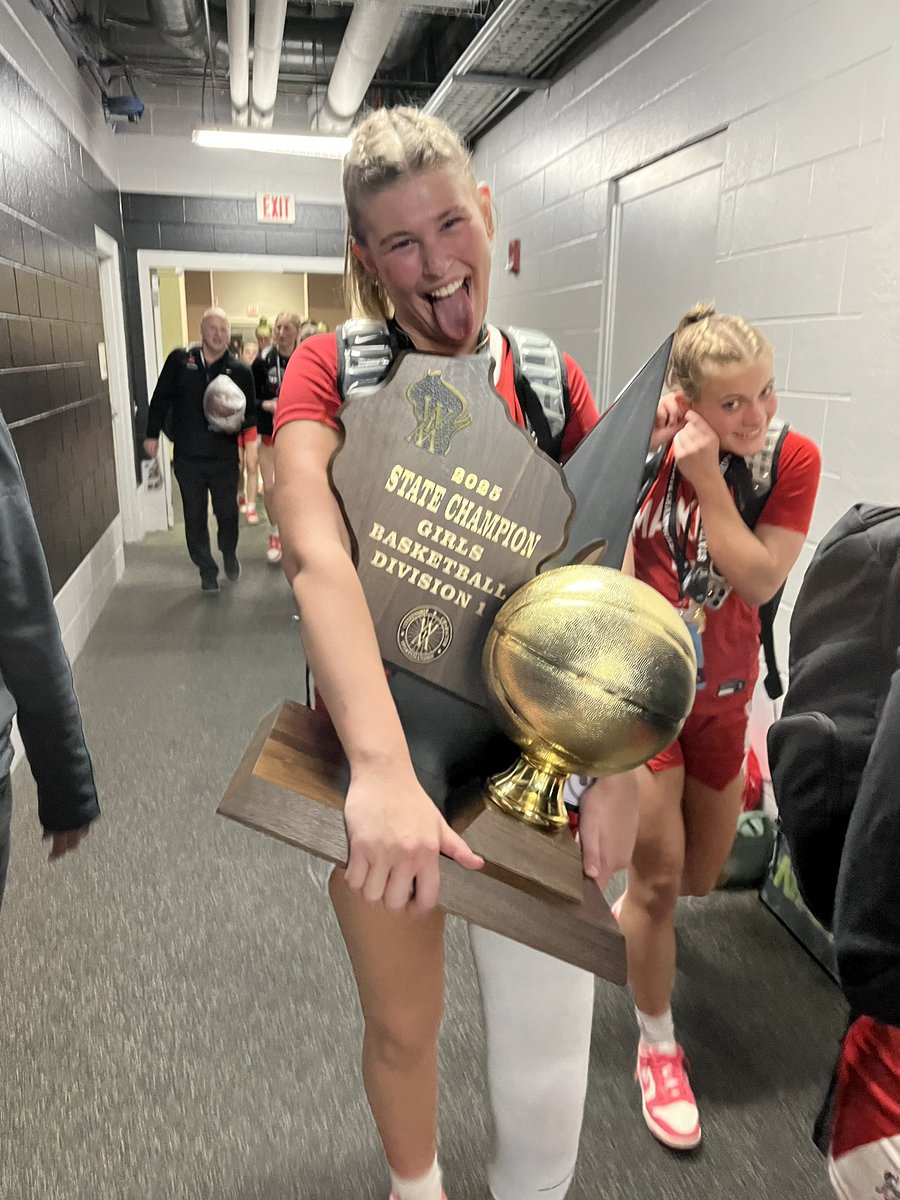 Couldn’t have asked for a better ending❤️ <a href="/GBBKimberly/">Kimberly Girls Basketball</a>