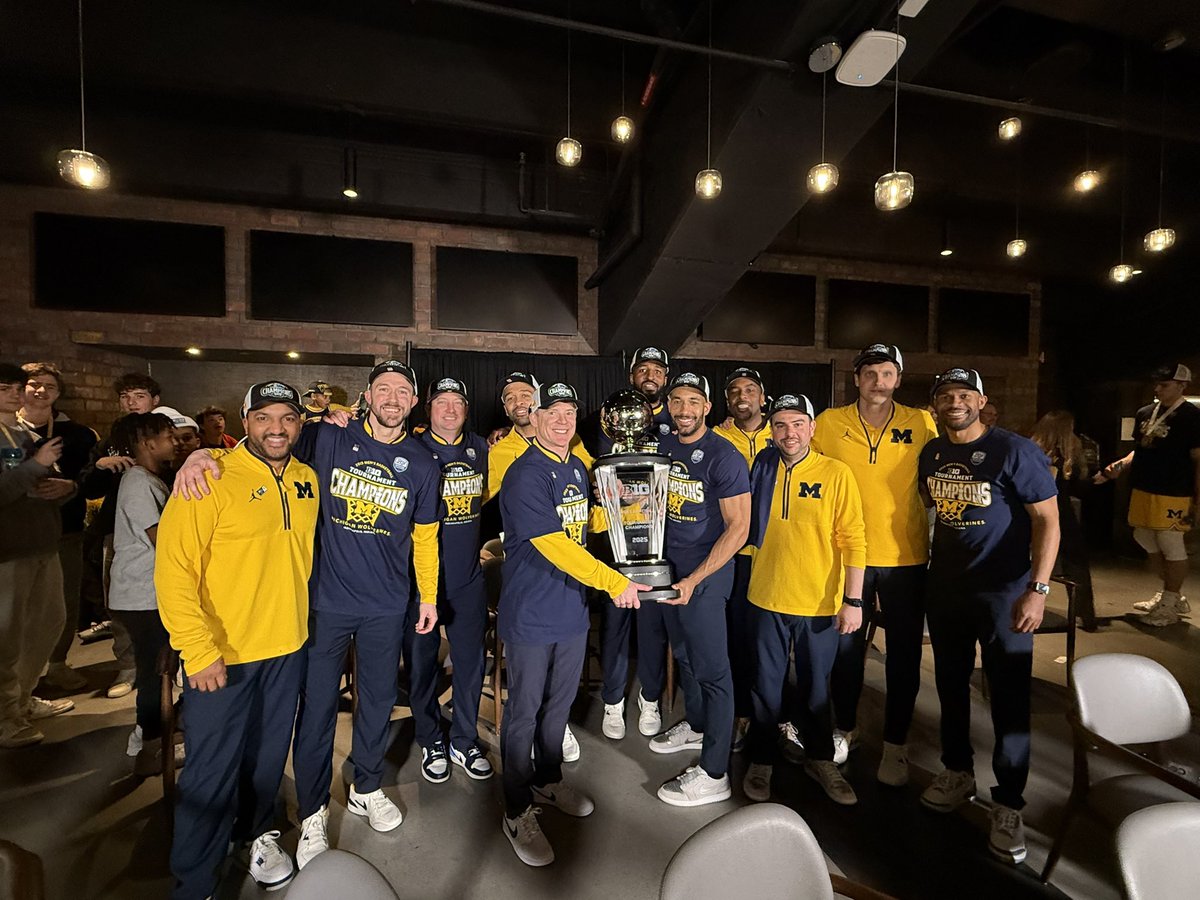 thacoachmike's tweet image. One year ago, God redirected me and it was painful and frustrating. Little did I know, he was preparing me for something I couldn’t see. Thank you Jesus for loving me. #GoBlue 〽️