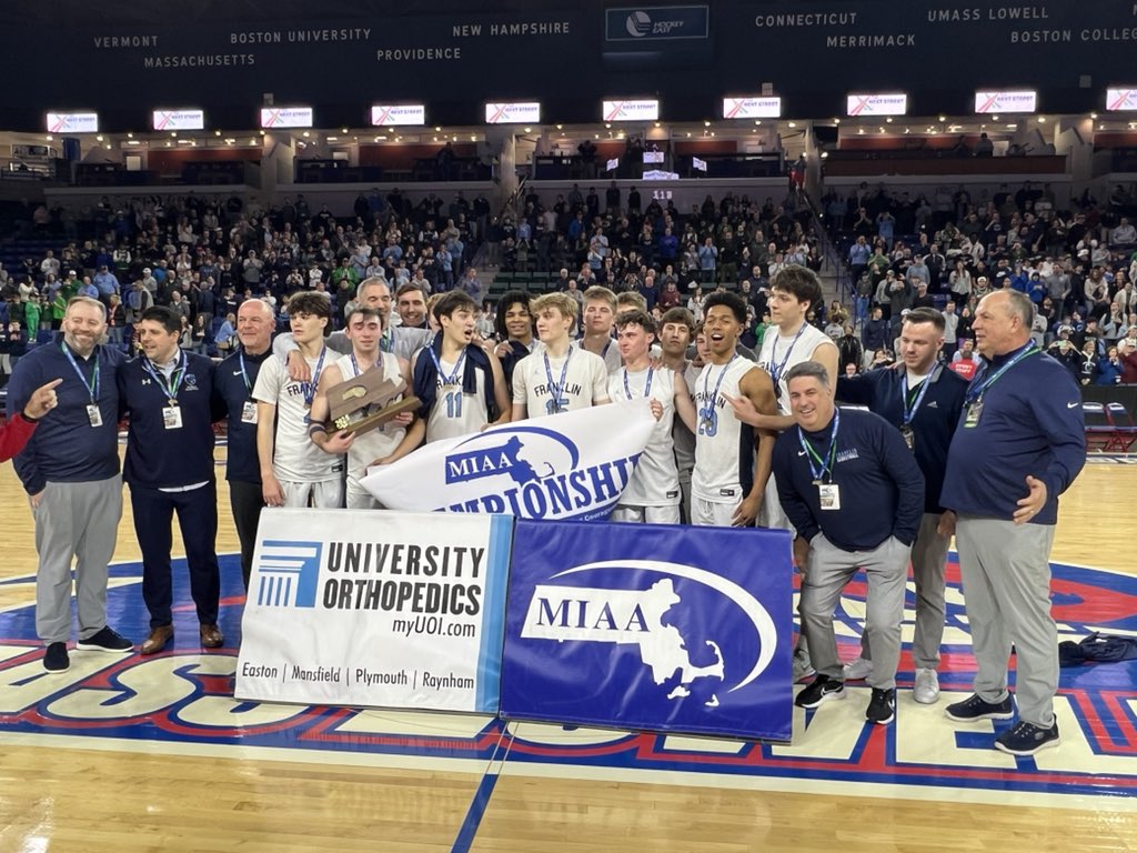 R_Lanigan's tweet image. Final: Franklin 55, Newton North 52. Caden Sullivan (31 points) hits two free throws with 7 seconds left and the Tigers’ shot at the buzzer is off the mark. The Panthers are your Division 1 state champions for the first time. #hockomock