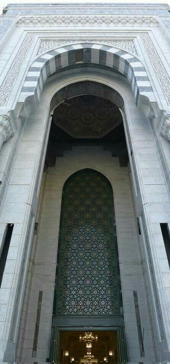 17 |رمضان🌙
اللهم ربنا أرزقني البركة في كل ما أملك، 
في جسدي وروحي وقلبي وحياتي وعائلتي ومسكني وموطني وأرضي وسمائي ولحظاتي وسكناتي وصمتي وحديثي وكل مايحيط بي ، ...
#رمضان_2025