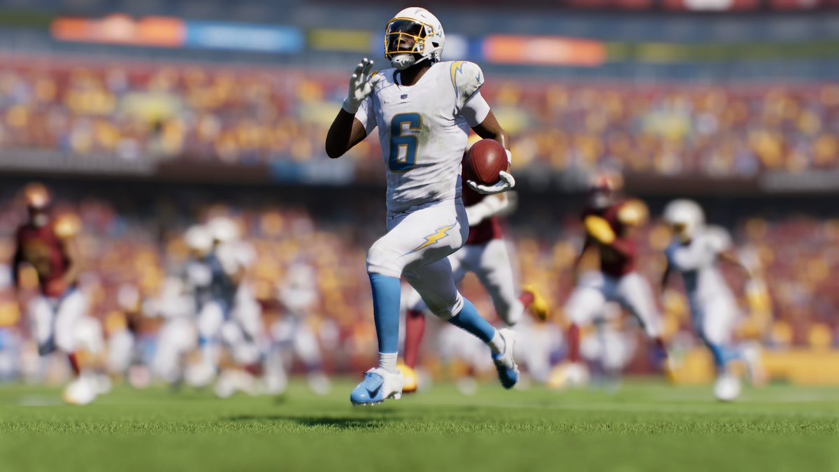 4 Verts Chargers ⚡️ tweet media