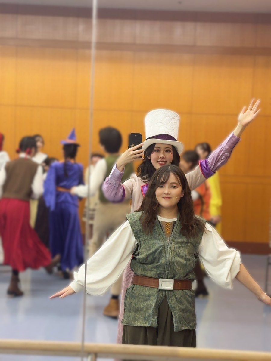 stage_elements's tweet photo. 吹田メイシアターファミリーミュージカル『#北の大地の幾星霜』　ご来場ありがとうございました❄️✨

素敵な作品と個性いっぱいの優しい仲間に出会えて感謝です🌟

冒険者クロニク📕:上西秋穂 https://t.co/HxjGi3HFto