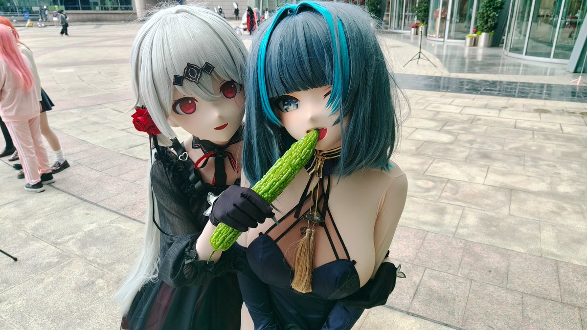 NorPhono's tweet image. 你知道苦瓜有几种用法吗(✧∇✧)
柴郡：@mlmiml0721
#kigurumi 
#柴郡
＃Azur Lane
#HonkaiImpact3
#着ぐるみ