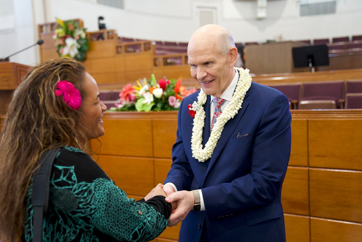 DaleGRenlund's tweet image. It was a delight to be a part of the Relief Society broadcast for The Church of Jesus Christ of Latter-day Saints this evening.
You are doing something extraordinary. Your efforts to serve God’s children through Relief Society are vital. Thank you for your faith, for your…